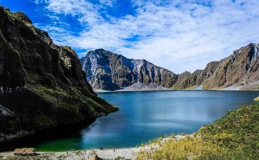 皮納圖博火山湖