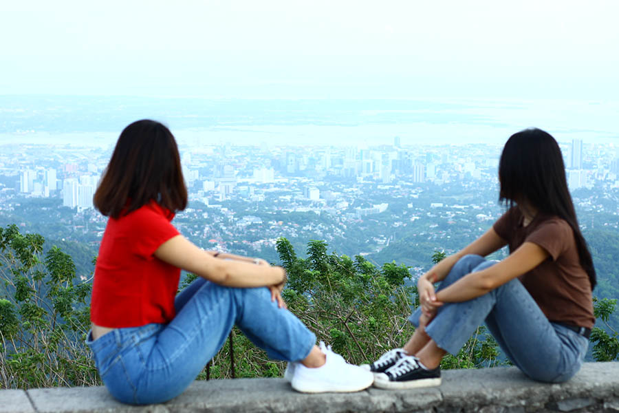 Tops lookout 宿霧海景、夕陽、夜景 Tops lookout 宿霧海景、夕陽、夜景