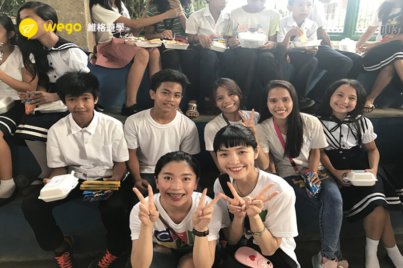 參與當地學校的志工活動