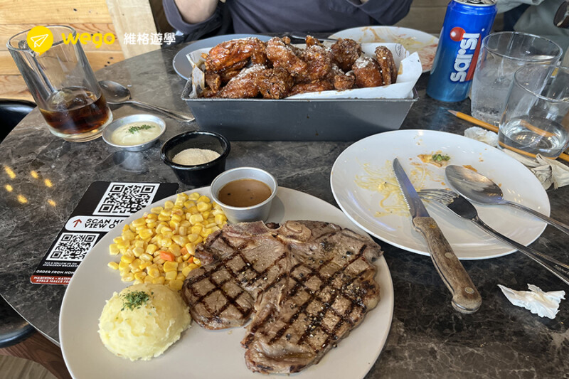 Blake’s Wings & Steaks