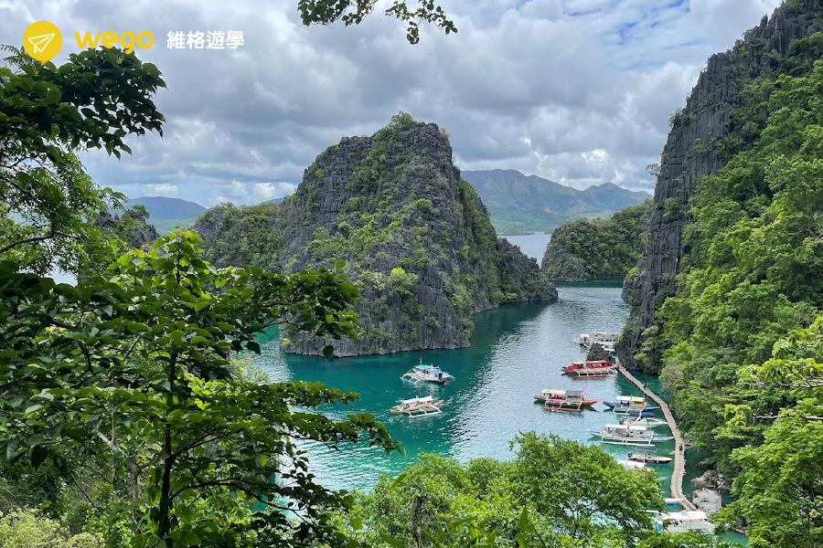 科隆島的清澈湖水